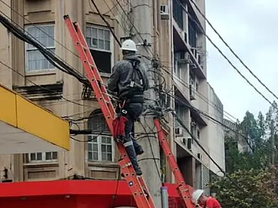 Concluída 1ª etapa da força-tarefa para a remoção de fios inativos do Centro de Santos