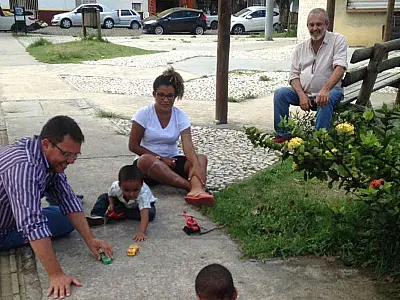 Famílias encontram caminhos para adotar irmãos biológicos