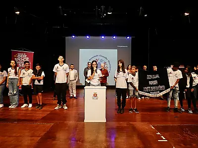 Cidade do Guarujá dá posse aos Grêmios Estudantis das escolas municipais