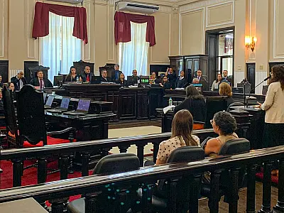 Justiça reduz pena de Sarí Corte Real, mas mãe de Miguel vê "vitórias"