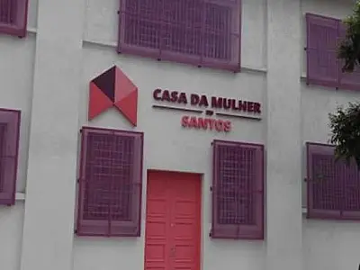Casa da Mulher de Santos inscreve para oficinas de adereços de Carnaval