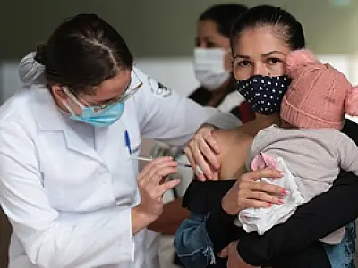 Gestantes e puérperas de 12 a 17 anos podem tomar a 3ª dose da vacina contra Covid-19