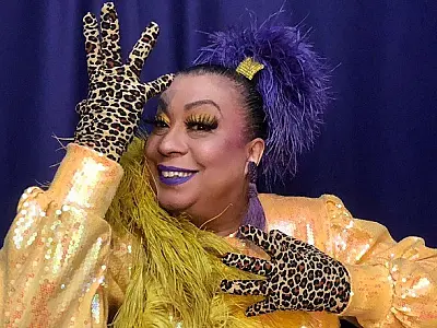 Maria Alcina e Luizinho 7 Cordas celebram aniversário do Chorinho no Aquário em Santos