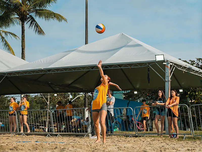 Alunos do vôlei de praia de Bertioga participam da Super Copa Agita São José