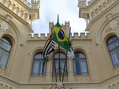 Cidades da Baixada retomam trabalhos nas Câmaras de Vereadores