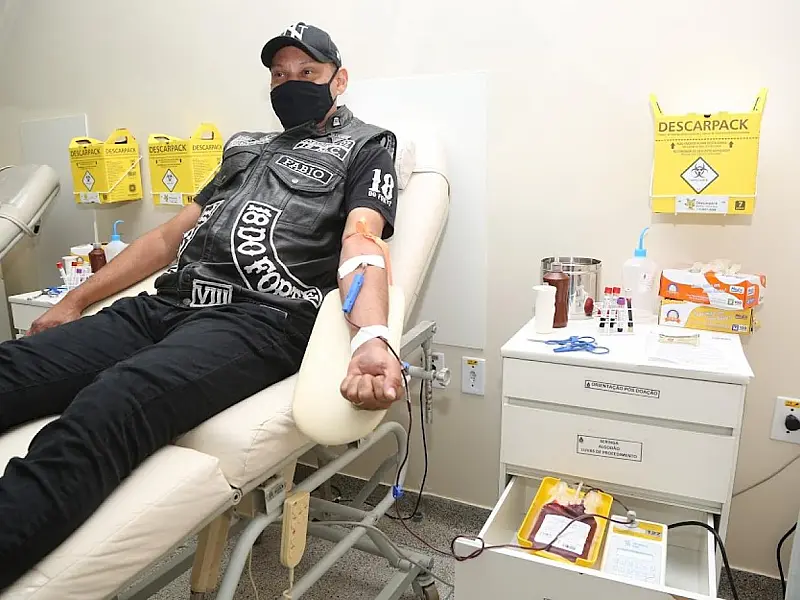 Santos incentiva campanha de doação de sangue