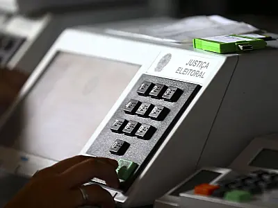 TSE envia ao TCU boletins de urna para realização de auditoria