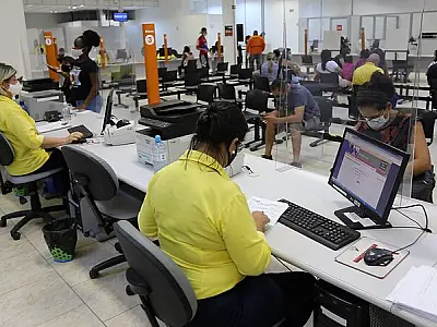 Grupo Madero abre 100 vagas de emprego em Guarujá