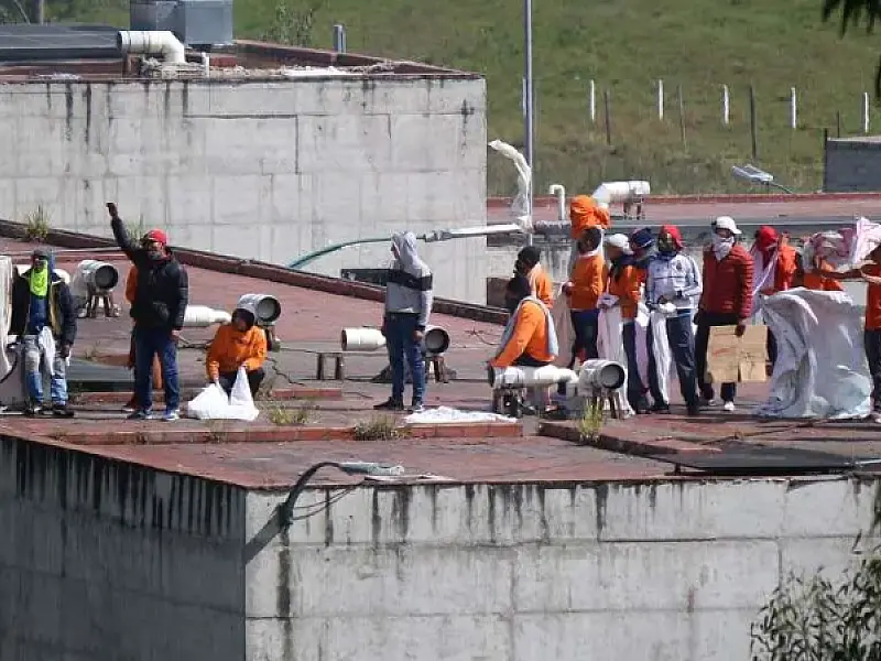 Confrontos em presídio no Equador deixam ao menos 20 mortos