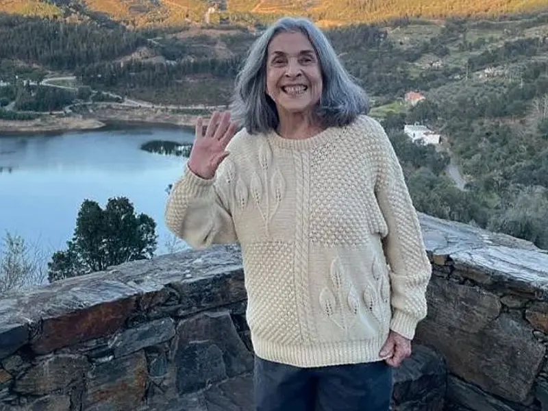 Fafá de Belém defende Betty Faria em polêmica com Bruno Gagliasso