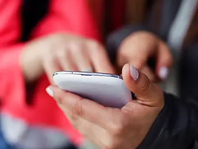 Uso de internet no país cresce mais entre idosos, mostra IBGE