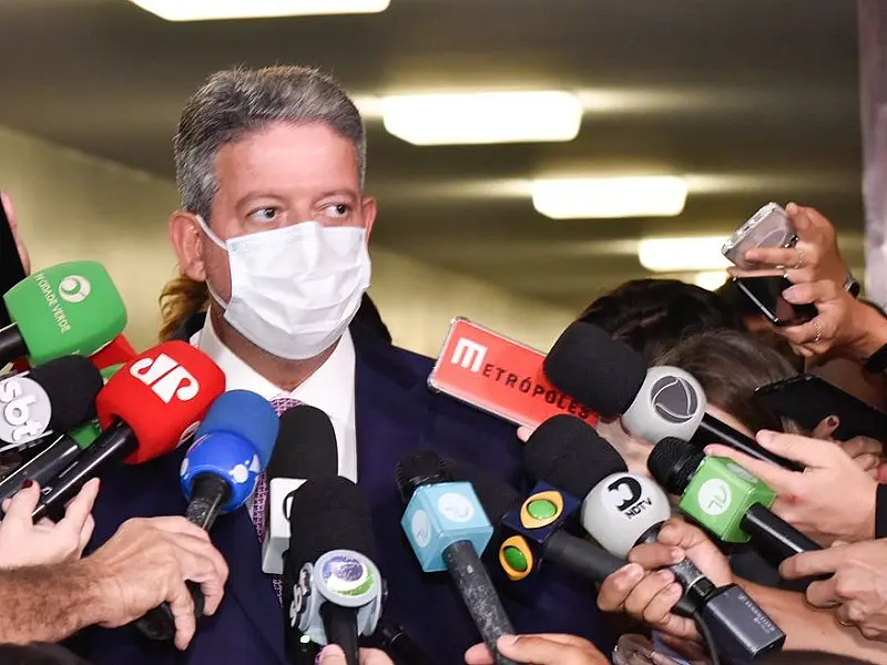 Legislativo quer dar palavra final sobre cassação de parlamentares
