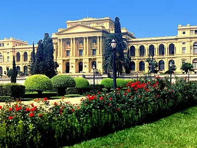 Museu do Ipiranga, em SP, tem fachadas restauradas