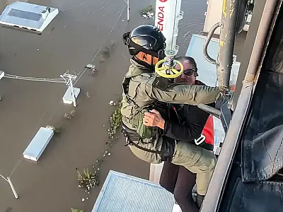 Enchentes afetam saúde mental de moradores da capital gaúcha