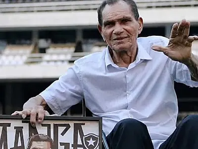 Manga morre e Brasil se despede do terceiro goleiro com mais títulos na história do país; veja rank