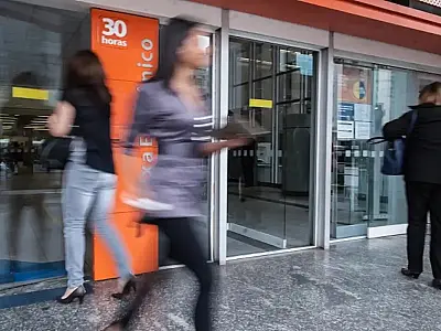Bancos têm horários reduzidos de atendimento no final de ano