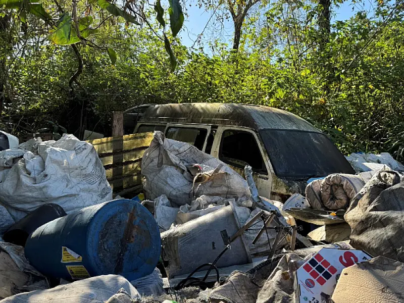 Prefeitura de Mongaguá intensifica fiscalização contra abandono de veículos