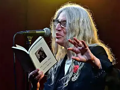 'Um Livro dos Dias', de Patti Smith, expõe falha entre livro e Instagram
