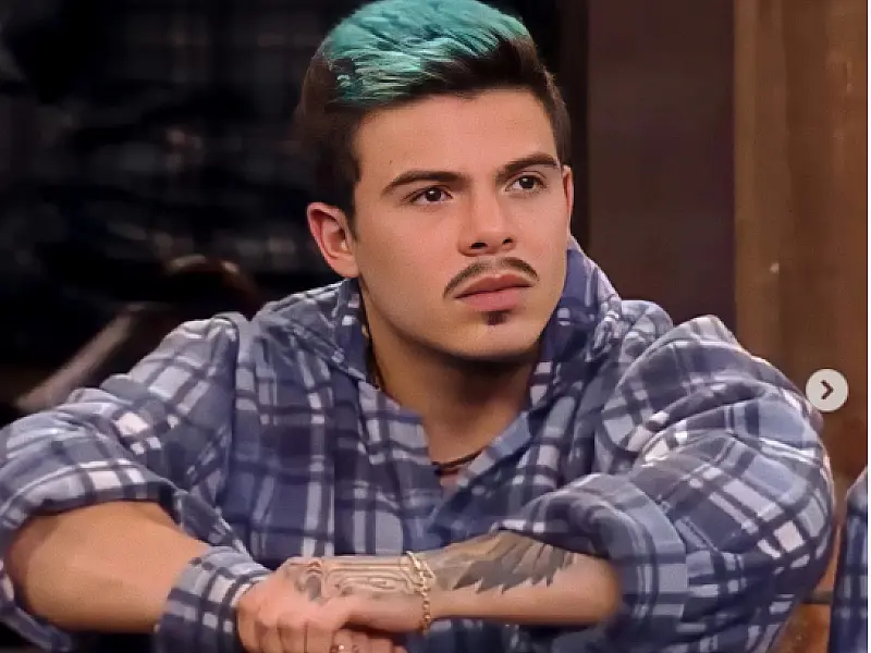 Família defende saída de Thomaz e diz que 'ele não aguenta mais'
