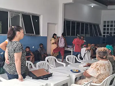 Prefeitura de Guarujá realiza oficinas do Programa Acessuas Trabalho no Centro POP