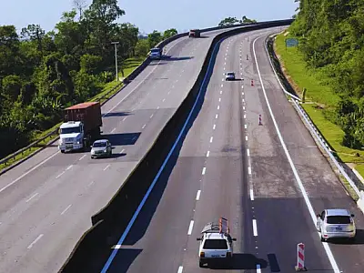 Lote Litoral: rodovias têm reforço no atendimento do usuário e serviço de guinchamento 24h