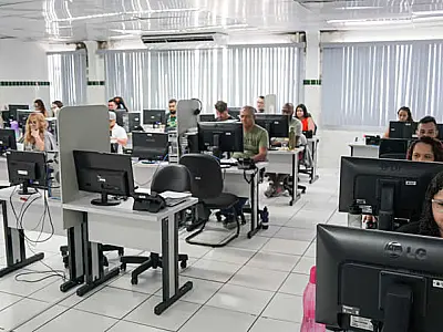 Acolhe PG orienta população de Praia Grande/SP sobre os serviços de saúde do Município