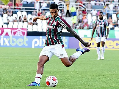 Com a cabeça na Libertadores, Flu encara Volta Redonda