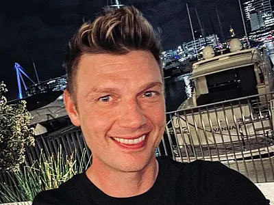 Nick Carter, dos Backstreet Boys é acusado de abuso sexual e agressão a cantora