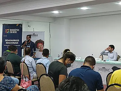Subjuve da Praia Grande marca presença em seminário de juventude em Brasília