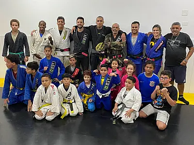 Instituto Charles do Bronxs abre 64 vagas gratuitas para aulas de MMA e Jiu-jítsu