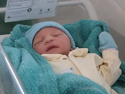 Ravy é o primeiro bebê a nascer na rede pública de Santos em 2024