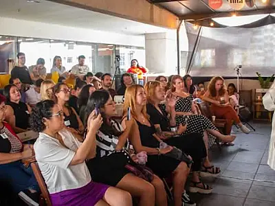 Adobe apoia o CreativeMornings em Santos e São Paulo