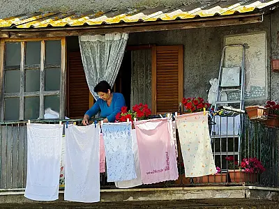 Empreendedoras gastam 3 vezes mais tempo que homens em serviço de casa