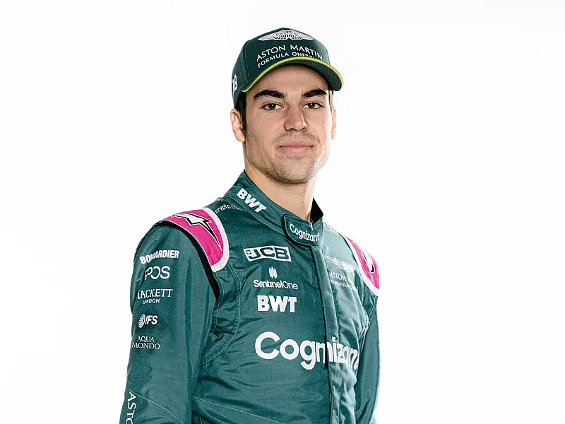 Com lesão nos punhos, Stroll não consegue levantar sozinho do carro