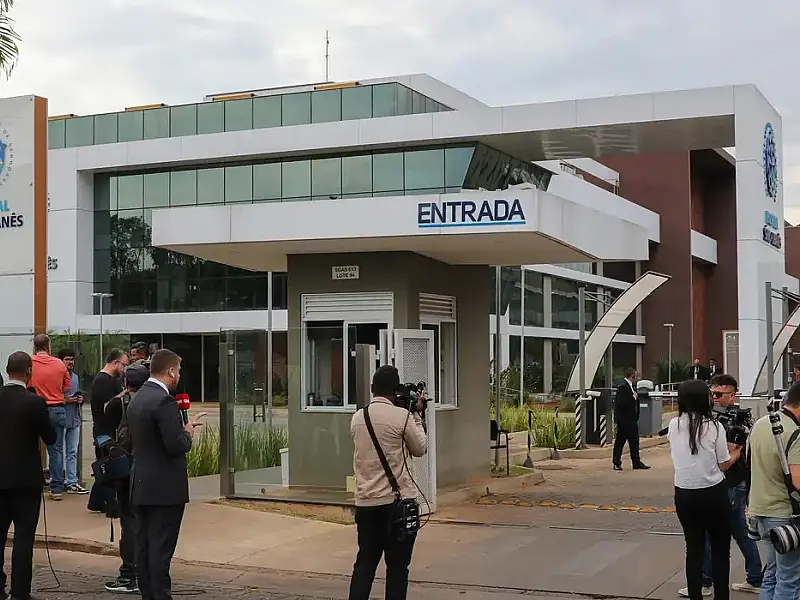 Lula passa por cirurgia em São Paulo para drenagem de hematoma