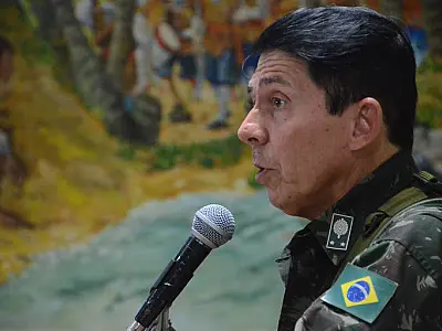 PF aposta em celular de general para avançar em investigação sobre militares no 8/1