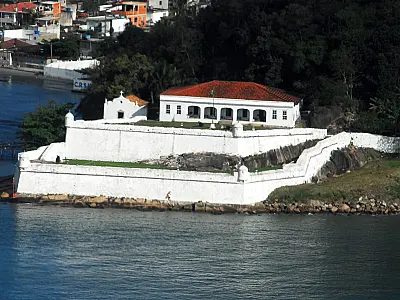 Guarujá tem vagas abertas para curso de crochê na Fortaleza da Barra Grande