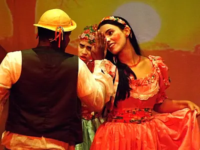 Procópio Ferreira recebe celebração de 25 anos da companhia teatral "Quem sabe faz a hora..."