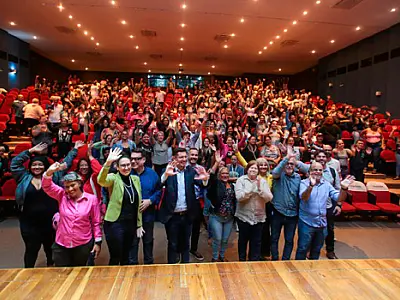 Programa "Trabalho, Renda e Qualificação" muda para melhor a vida de  moradora de PG