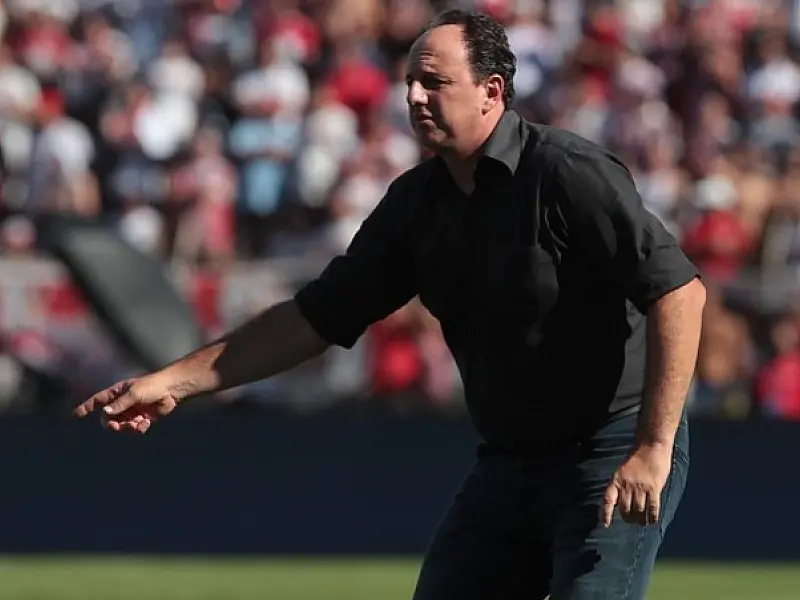 Contra trauma de lesões, Ceni mantém São Paulo sem titulares absolutos