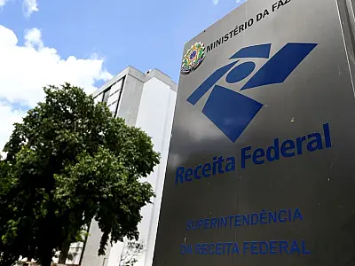 Receita Federal bate recorde de arrecadação em abril: R$ 195 bilhões