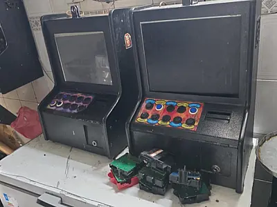 GCM apreende 14 máquinas de jogos de azar, mais de 6,6 mil cigarros contrabandeados e atende ocorrência de dano a veículo
