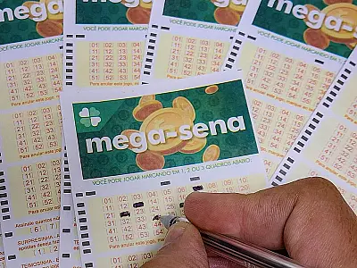 Ninguém acerta seis dezenas da Mega-Sena e prêmio vai a R$ 75 milhões