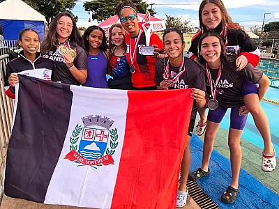Time PG feminino de natação é vice-campeão dos Jogos da Juventude