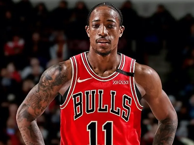 DeRozan garante vitória do Bulls no último segundo