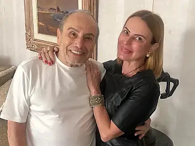 'Pratico tantrismo e rola de tudo aqui em casa', diz Stênio Garcia sobre vida sexual