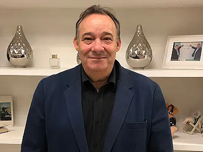Pioneiro da bariátrica na Baixada, doutor Leal diz por que também aderiu à cirurgia