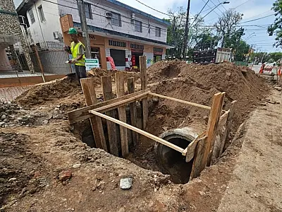 Obras de drenagem na Av. Nações Unidas, na Vila Nova, entram na fase final