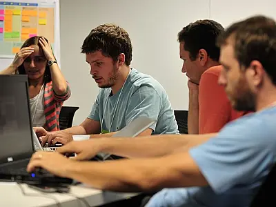 Senai e Correios fazem parceria para projetos de inovação em logística