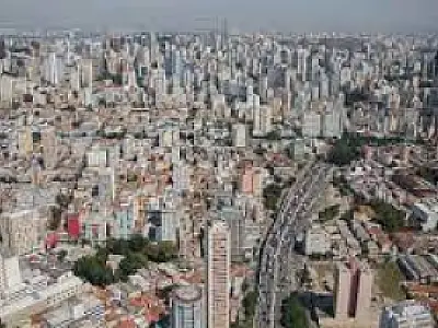 PIB paulista avança 1,9% no acumulado de janeiro a julho